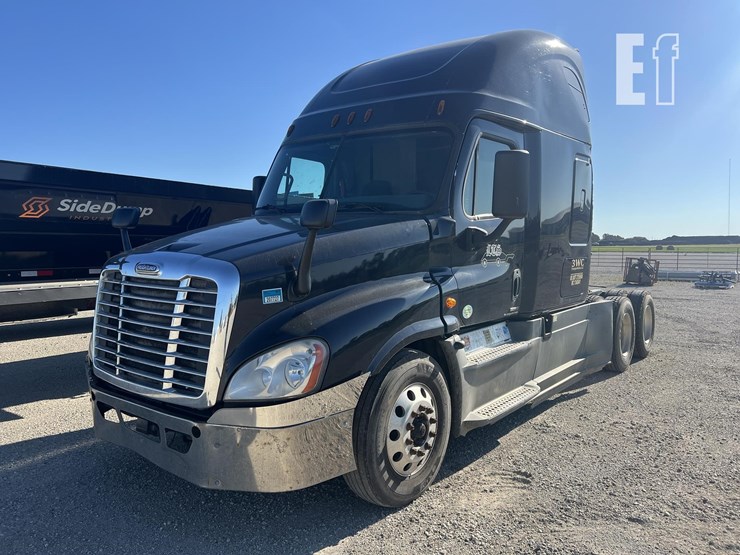 2018-freightliner-cascadia-125-image-1