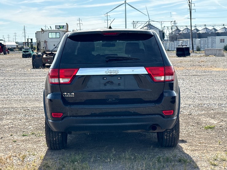 2013-jeep-grand-cherokee-image-5