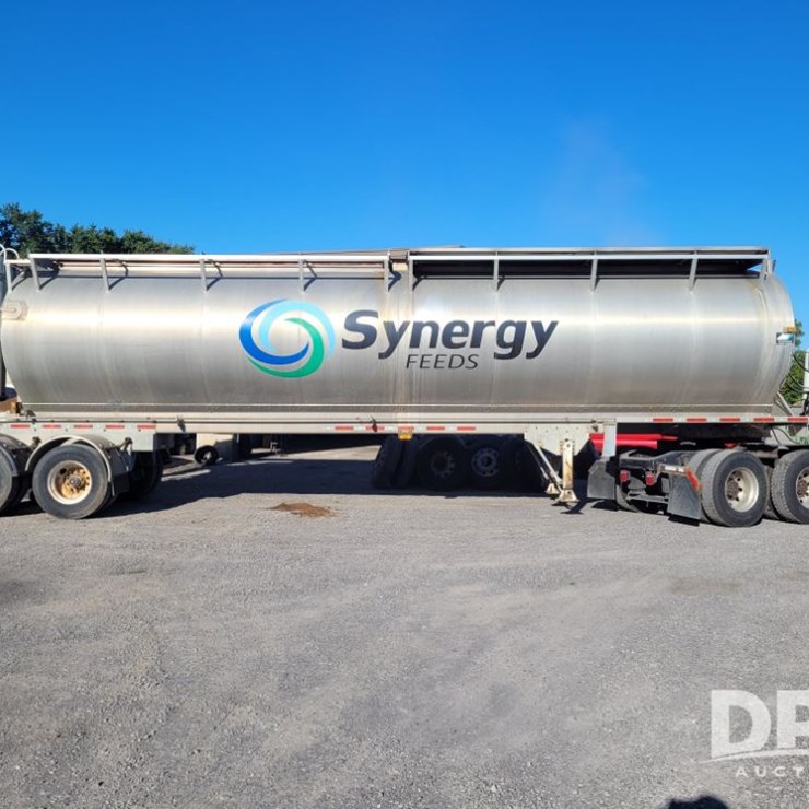 2012 WARREN FEED TRAILER