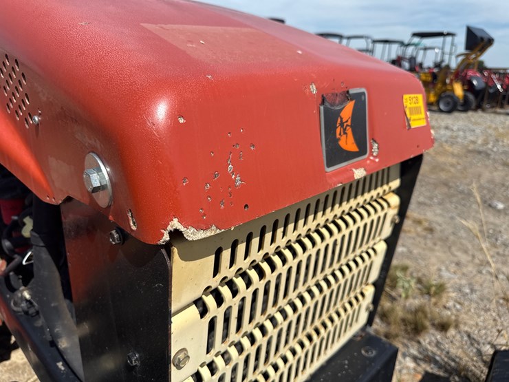 ditch-witch-rt40-image-17