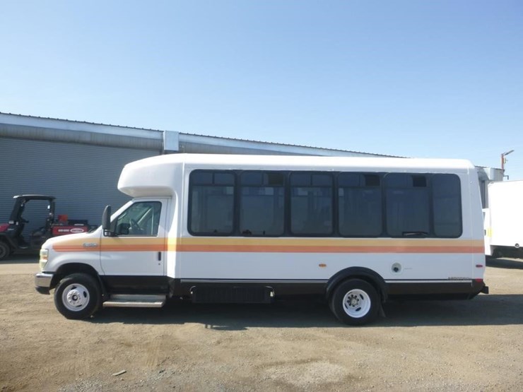2008-ford-e450-image-5