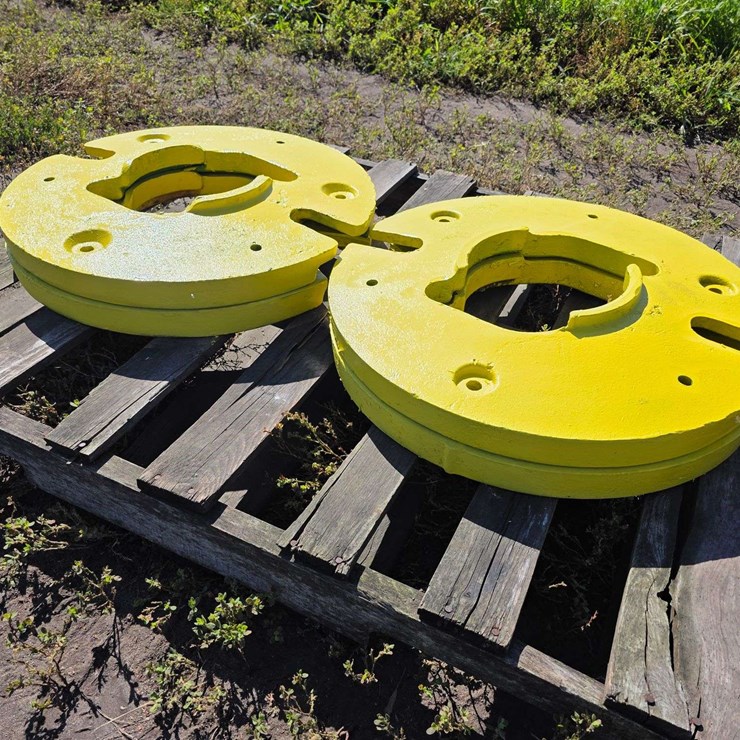 (4) John Deere Older Style Rear Wheel Weights
