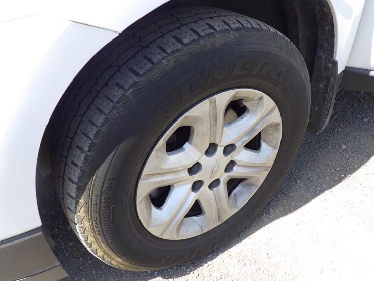 2016-chevrolet-traverse-image-13