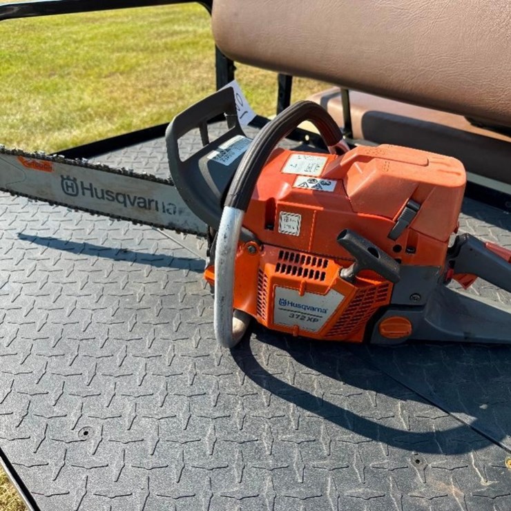 HUSQVARNA 372XP CHAINSAW