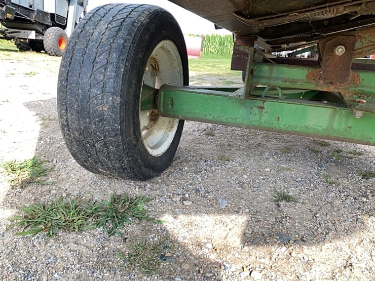 john-deere-header-cart-image-13