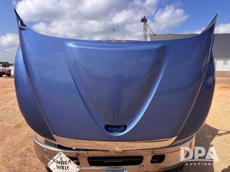 2006-international-durastar-4300-image-44