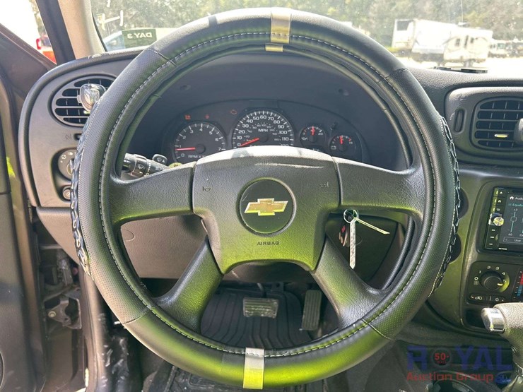 2008-chevrolet-trailblazer-image-10