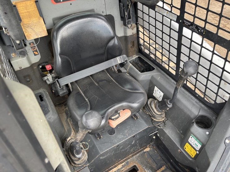 2022-bobcat-t66-image-19