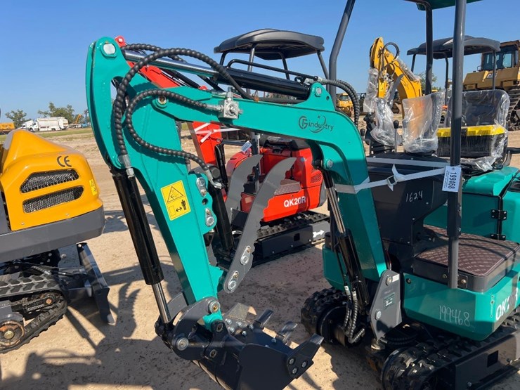 unused-cfg-industrial-qk16r-excavator-image-10