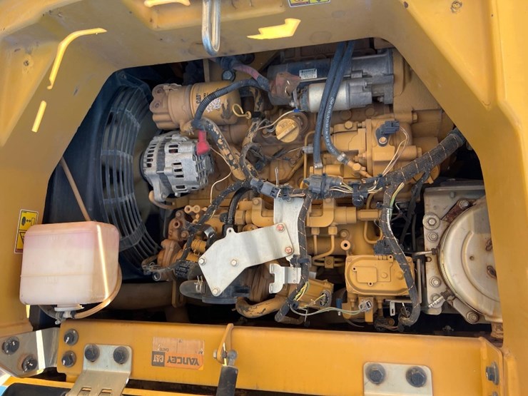 2014-caterpillar-308e2-cr-image-29