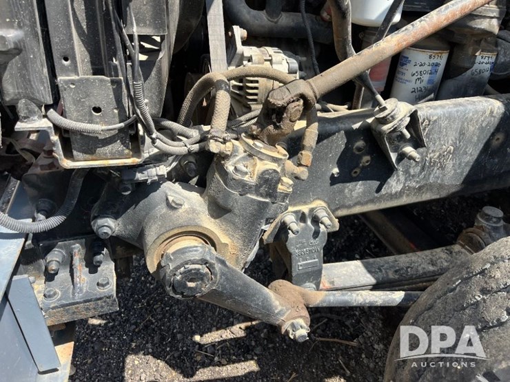 2002-mack-ch613-image-61