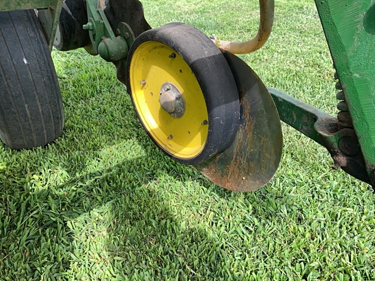 john-deere-1750-image-6