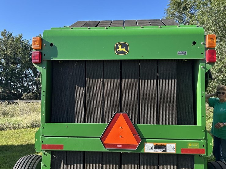 2003-john-deere-567-image-6