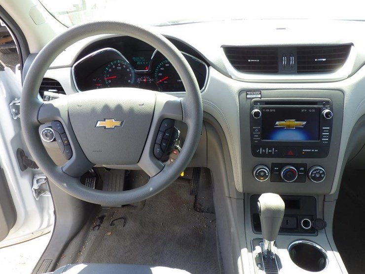 2016-chevrolet-traverse-image-9