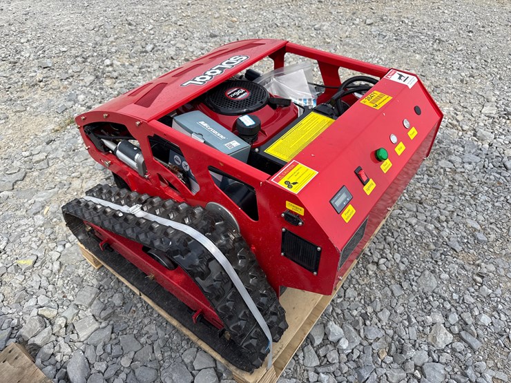 #220-•-#26471-•-unused-sdlool-sl750-remote-control-lawn-mower-750250770-image-6