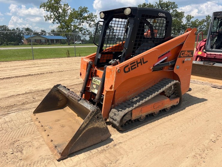 2019-gehl-rt105-image-8