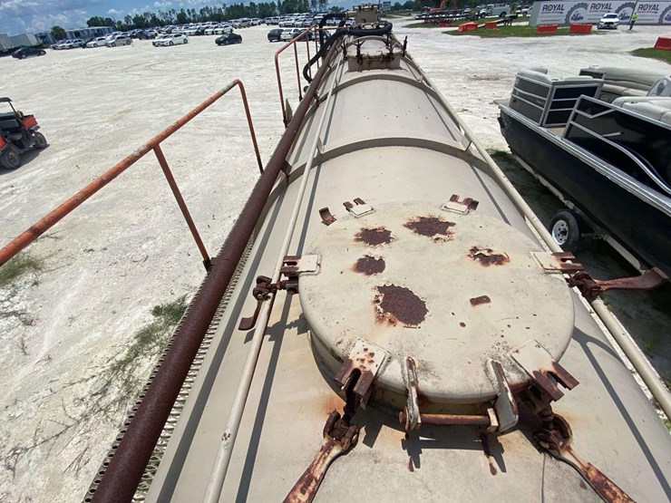 2022-big-tex-22gn-35bk+5mr-40ft-t/a-gooseneck-equipment-trailer-image-22