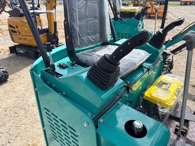#220-•-#26491-•-unused-cfg-h15r-mini-excavator-h15r20250706b8020-image-21