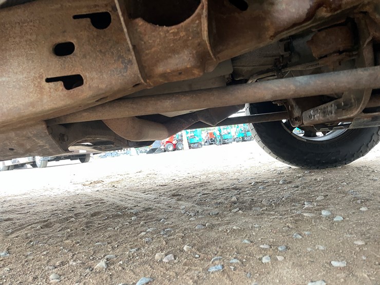 2019-chevrolet-silverado-3500-image-8