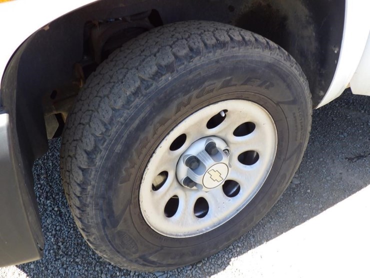 2008-chevrolet-1500-image-12