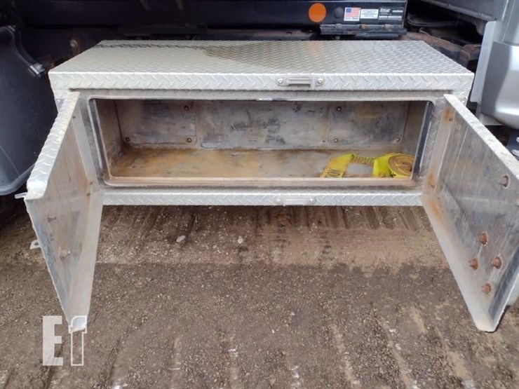 2019-ford-f550-image-26