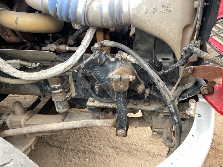 2005-caterpillar-c13-image-25