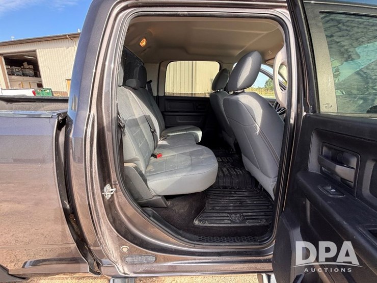 2018-dodge-ram-2500-image-58