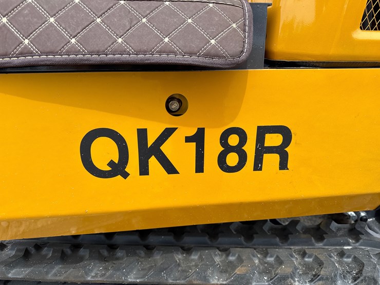 #220-•-#26493-•-unused-cfg-qk18r-mini-excavator-image-25