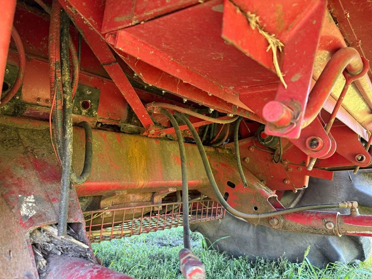 1997-case-ih-2388-image-34