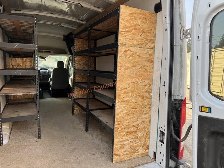 2016-ford-transit-image-22