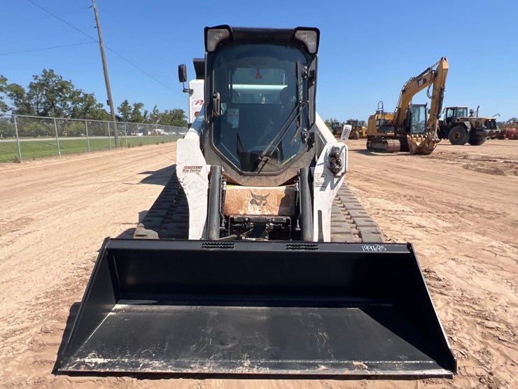 2024-bobcat-t770-image-7