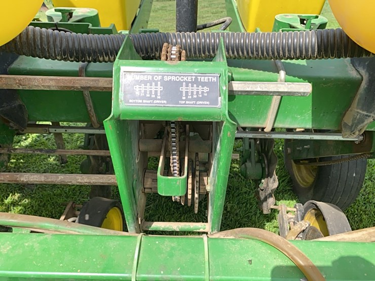 john-deere-1750-image-8