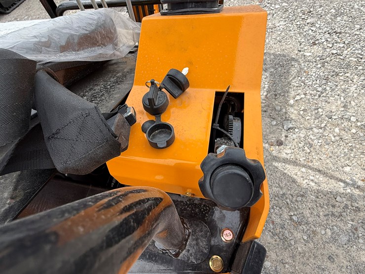 #220-•-#26538-•-unused-vicsec-vc15-mini-excavator-15j2507209-image-27
