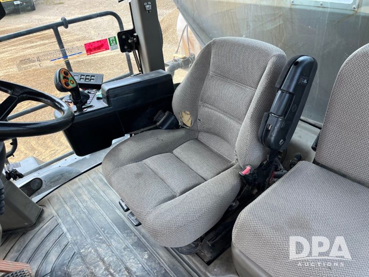 2015-case-ih-titan-4530-image-88