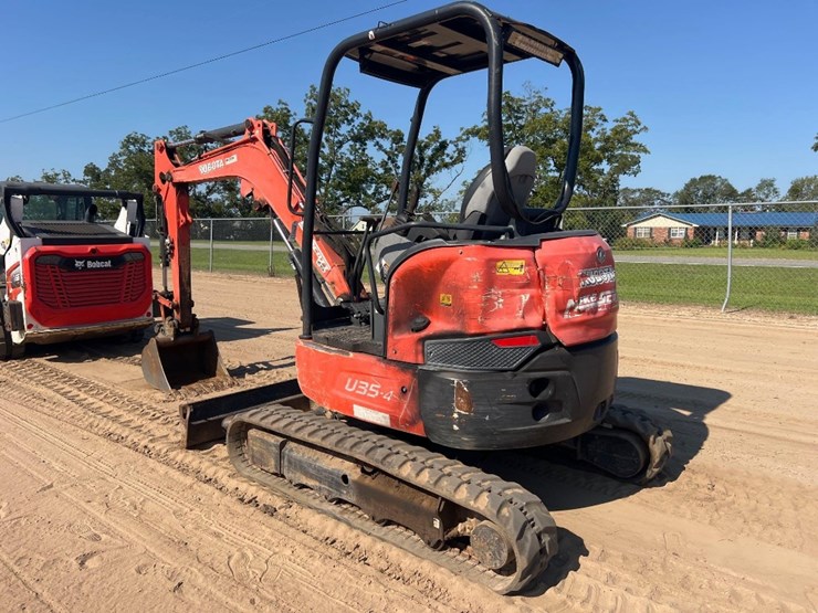2019-kubota-u35-4-image-2