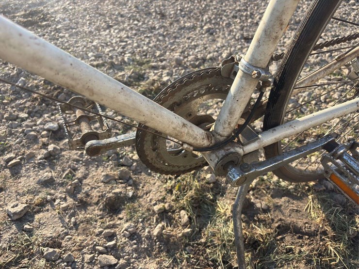 john-deere-bike-image-7