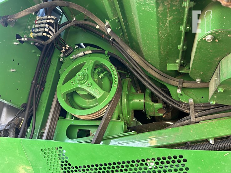 2021-john-deere-s790-image-36