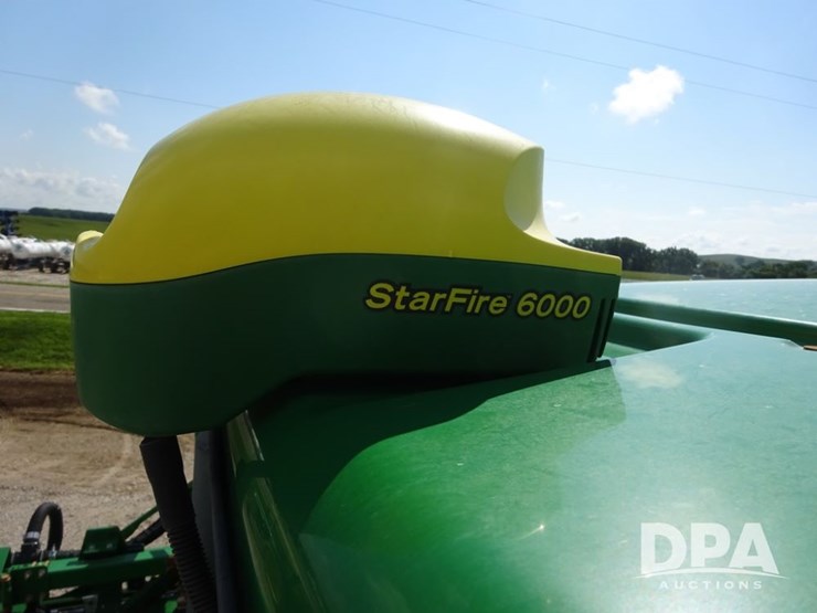 2019-john-deere-f4365-image-136