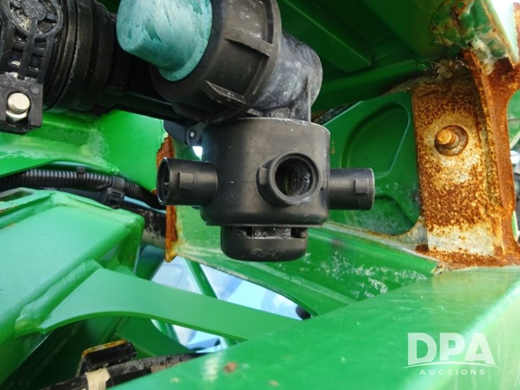 2019-john-deere-f4365-image-96