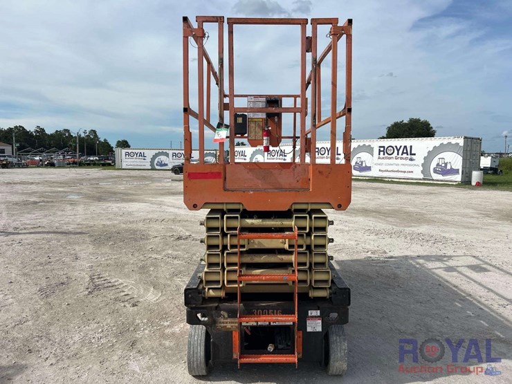2018-jlg-4045r-image-7