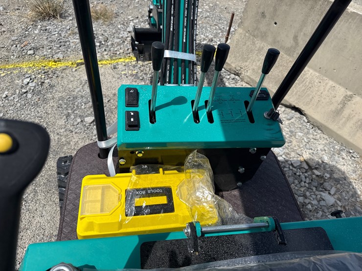 #220-•-#26483-•-unused-cfg-mh12rx-mini-excavator-mh12rx20250705k53-image-21