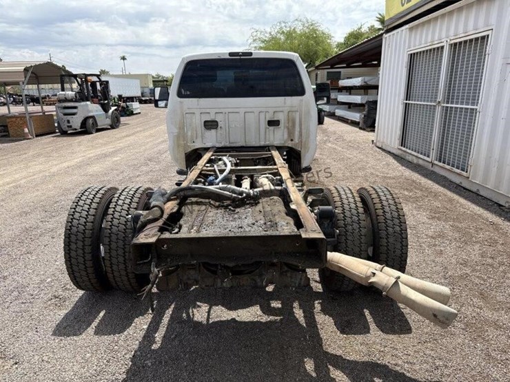 2015-ford-f550-image-6