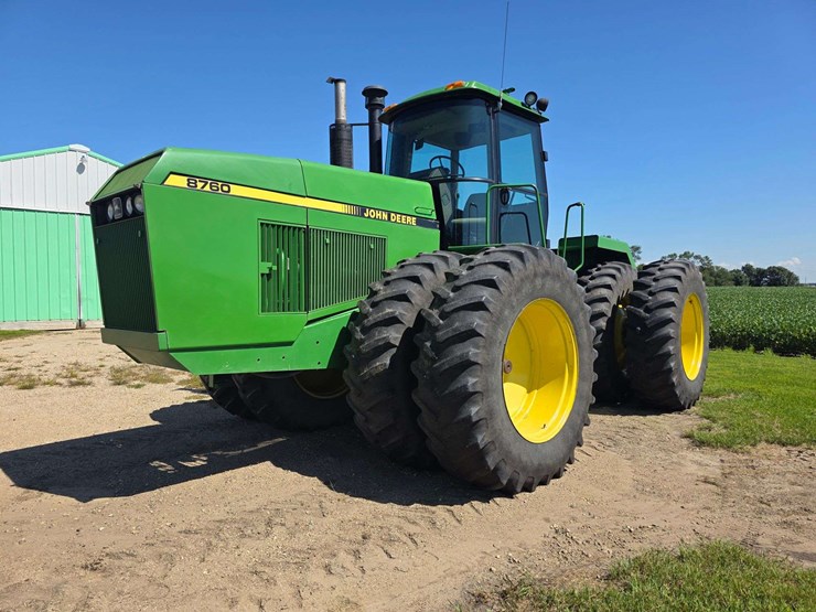 1989-john-deere-8760-image-2