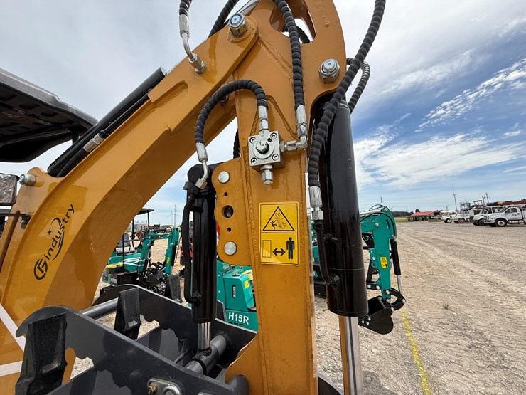 #220-•-#26489-•-unused-cfg-xz20r-mini-excavator-xz20r202507070018-image-17