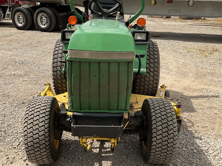 john-deere-755-image-2
