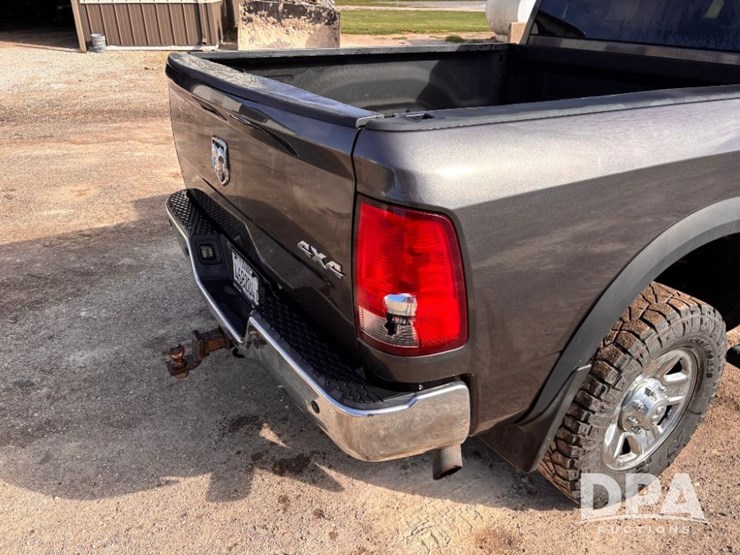 2018-dodge-ram-2500-image-35