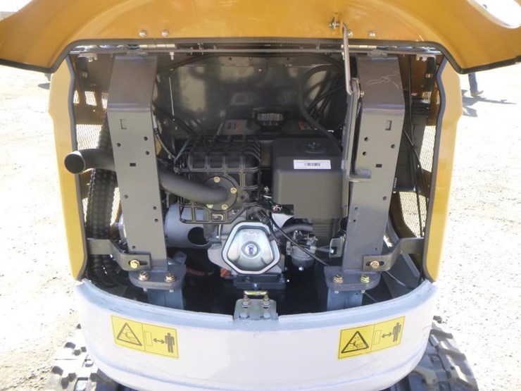 2025-sdlanch-sdl18p-hydraulic-excavator-image-24
