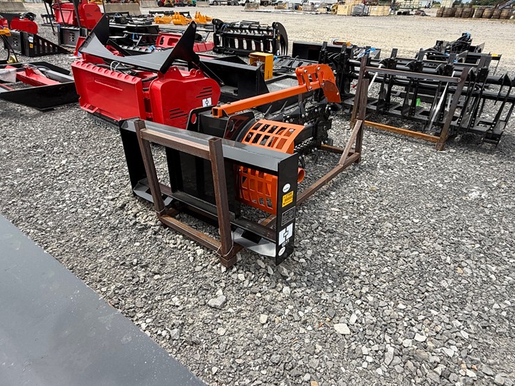 #2000-•-#27000-•-unused-giyi-gy-d39f-skid-steer-trencher-f-dkgj392507110-image-1
