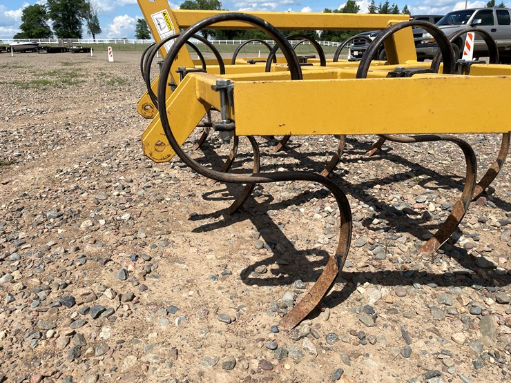 #2004-•-3-point-cultivator-tractor-attachment-image-7