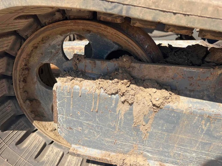 2019-takeuchi-tb290-image-16
